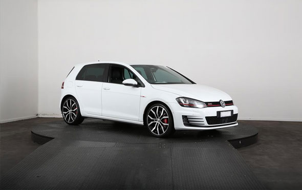 Ex-Police-Patrol-VW-Golf-GTI-2015 Ex Police VW Golf GTI 2.0 2015 - Image 1