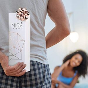 Niré Beauty 15-piece Award Winning Professional Makeup Brush Set: Vegan Make up Brushes, Brush Case, Beauty Blender, Brush Cleaner, Guide, Gift Box - Image 3